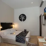 Hotel Casual Con Duende By Casual *