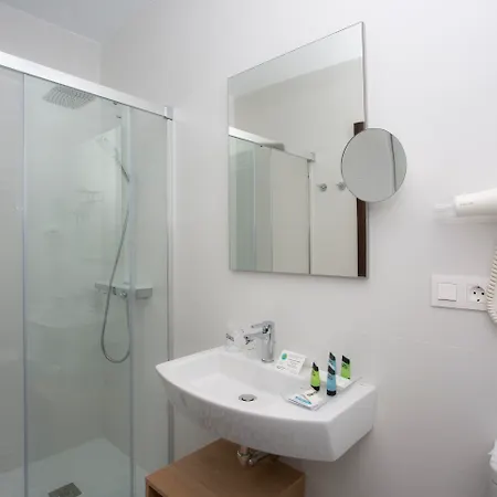 Casual Con Duende Καντίζ