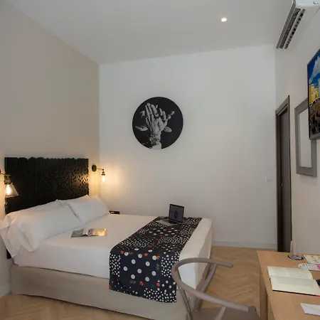 Hotell Casual Con Duende *