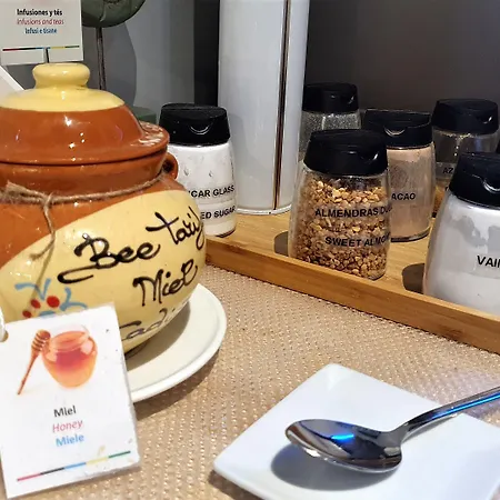 Hotell Casual Con Duende *